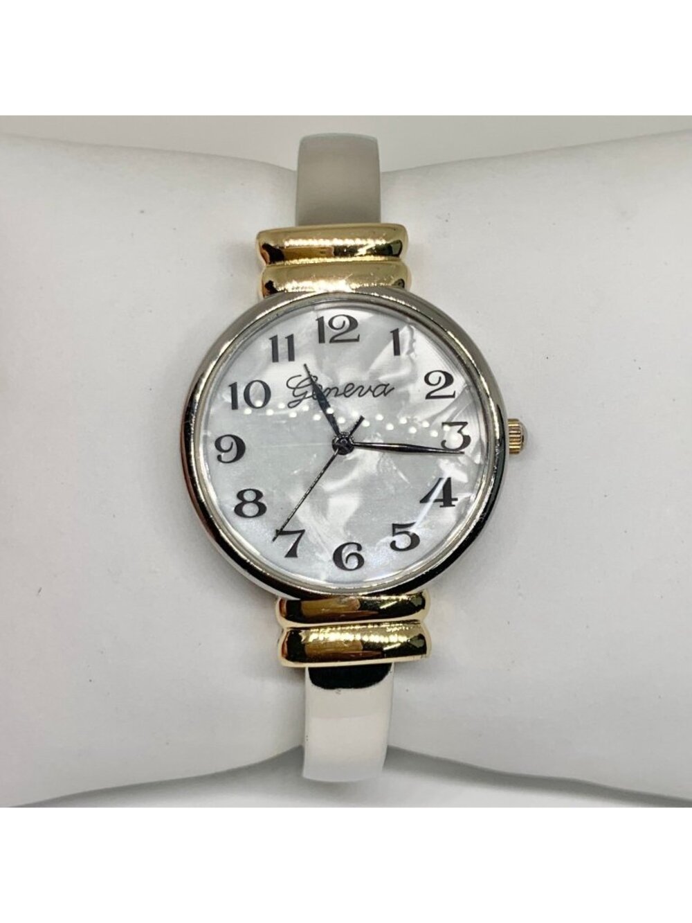 Geneva women’s silver gold tone cuff bracelet watch 31mm quartz analog running